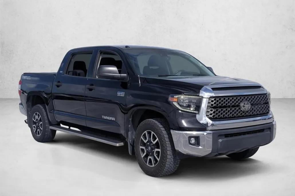 2019 Toyota Tundra SR5 CrewMax photo 1