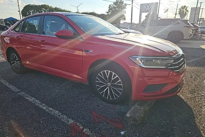 2019 Volkswagen Jetta SEL photo 1