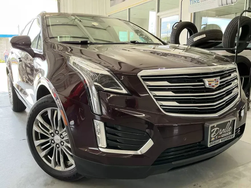 2018 Cadillac XT5 Premium Luxury photo 1