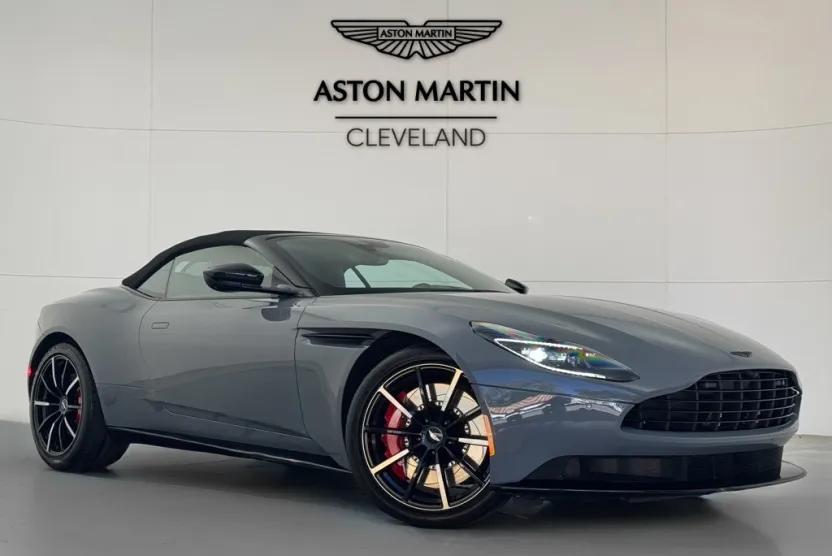 2023 Aston Martin DB11 AM5 photo 1