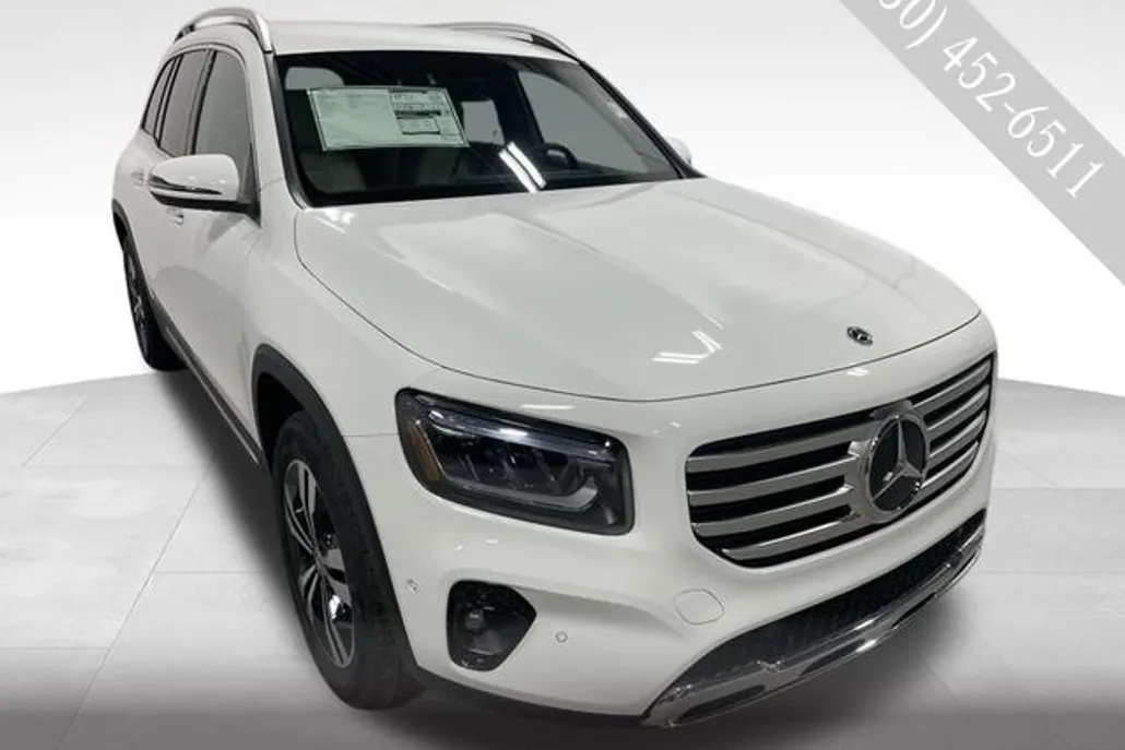 2025 Mercedes Benz GLB 250 4MATIC photo 1