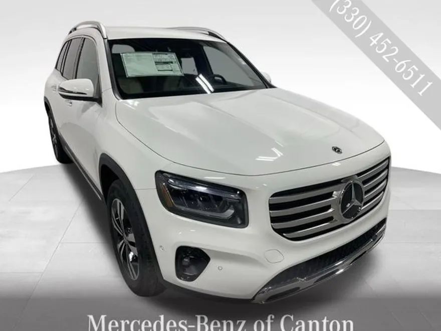 2025 Mercedes Benz GLB 250 4MATIC photo 1
