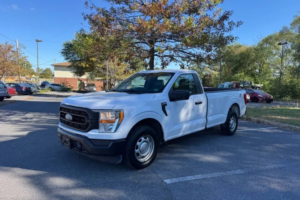 2021 Ford F-150 XL photo 1