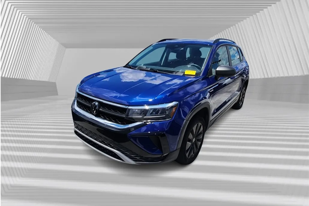 2023 Volkswagen Taos S photo 1