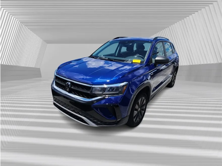 2023 Volkswagen Taos S photo 1