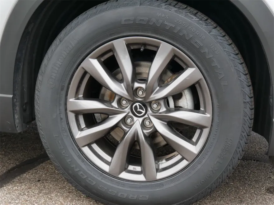 2023 Mazda CX-9 Touring photo 1