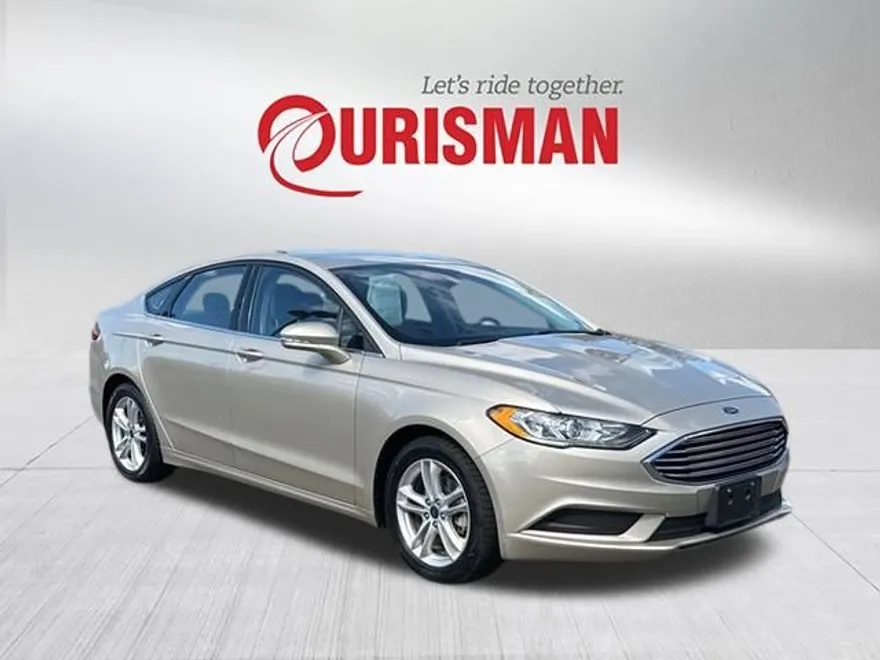 2018 Ford Fusion SE photo 1