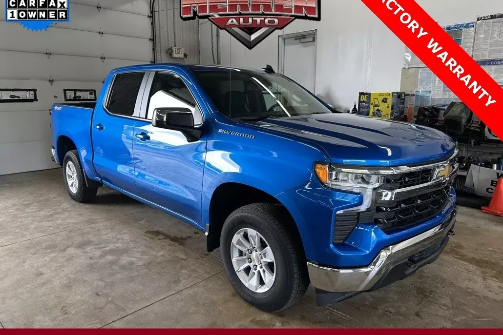 2022 Chevrolet Silverado 1500 LT photo 1