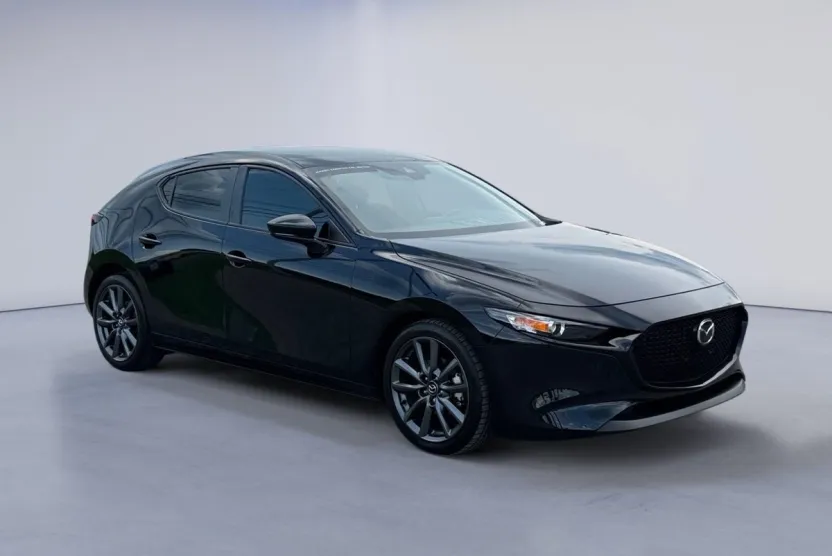 2022 Mazda Mazda3 Hatchback Select photo 1