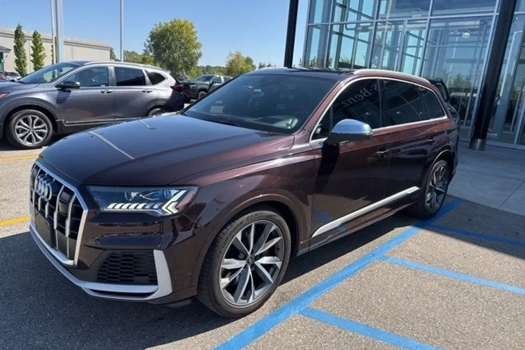 2021 Audi SQ7 Prestige photo 1