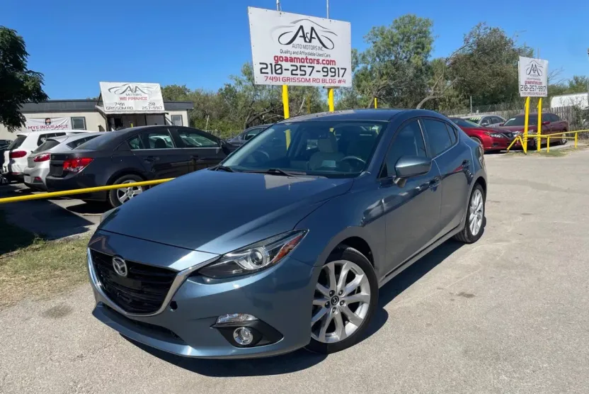 2015 Mazda Mazda3 Grand Touring Sedan photo 1