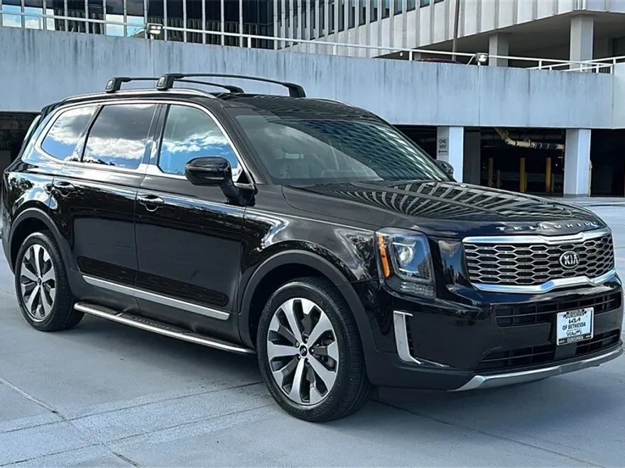 2021 Kia Telluride S photo 1