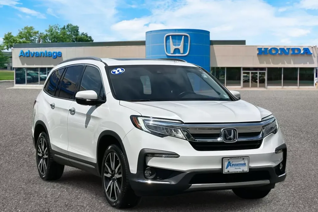 2022 Honda Pilot Touring photo 1