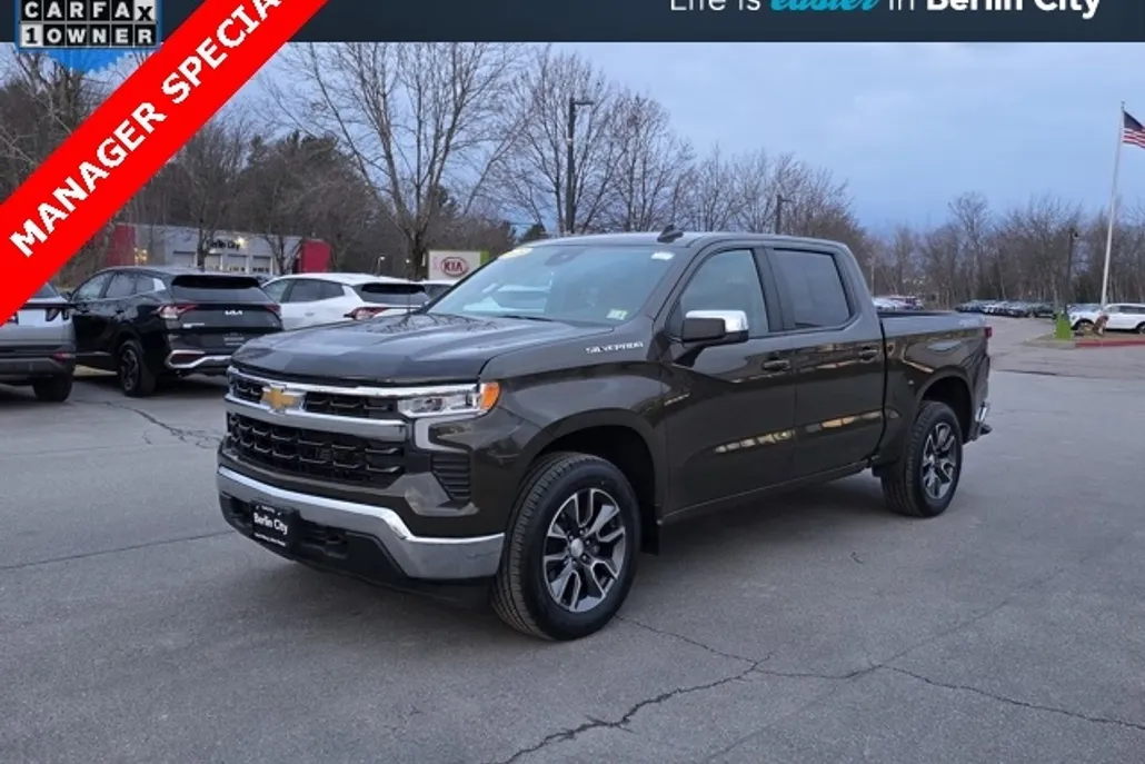 2023 Chevrolet Silverado 1500 LT photo 1