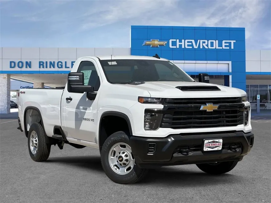 2024 Chevrolet Silverado 2500HD photo 1