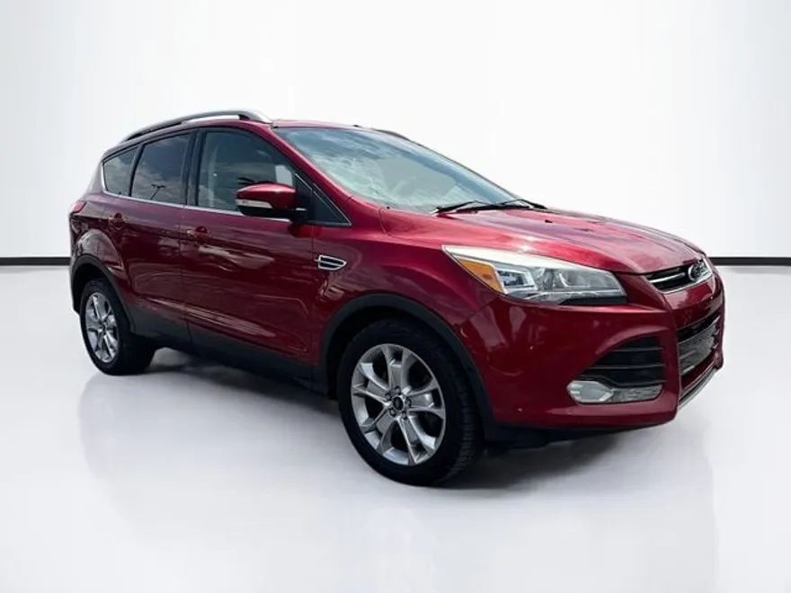 2014 Ford Escape Titanium photo 1