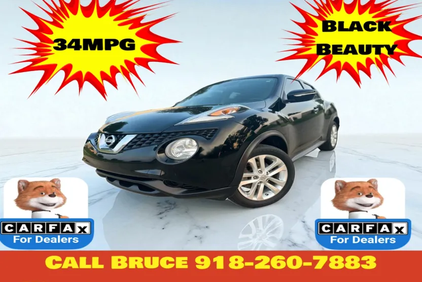2016 Nissan Juke S photo 1