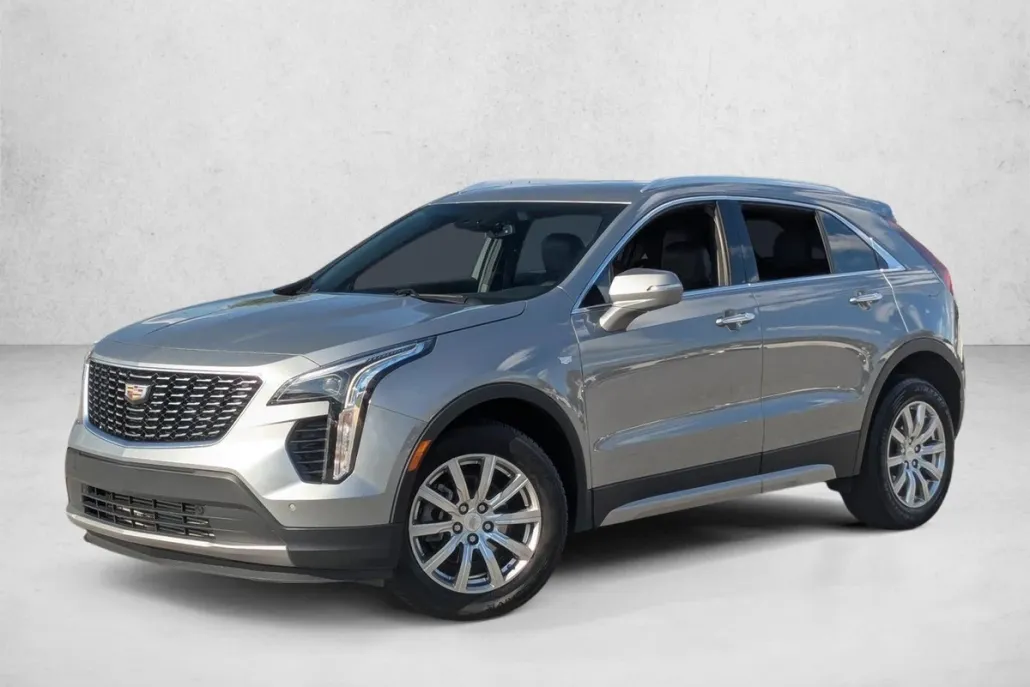 2023 Cadillac XT4 Premium Luxury photo 1