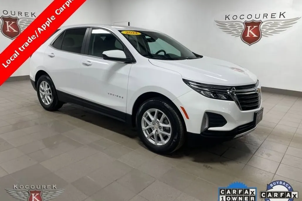 2022 Chevrolet Equinox LT photo 1
