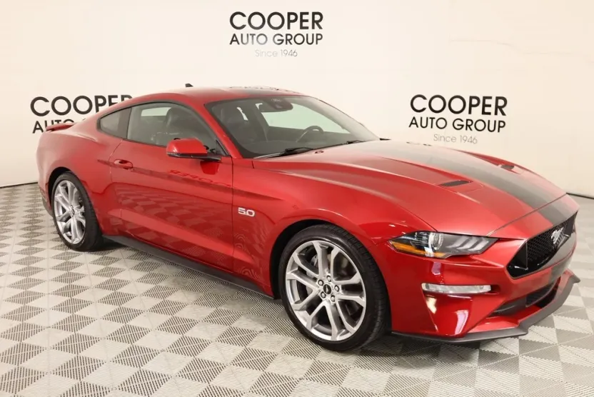 2022 Ford Mustang GT Premium photo 1