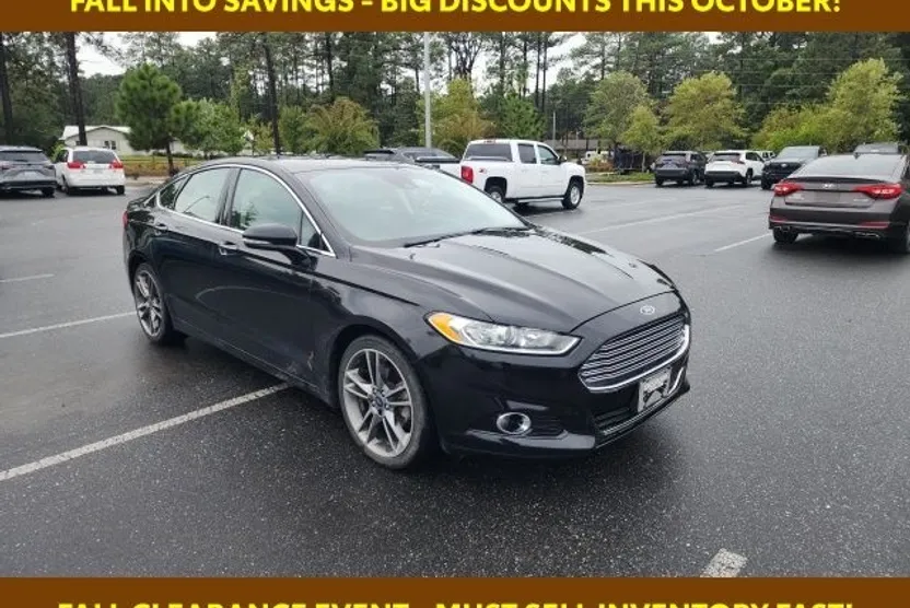 2016 Ford Fusion Titanium photo 1