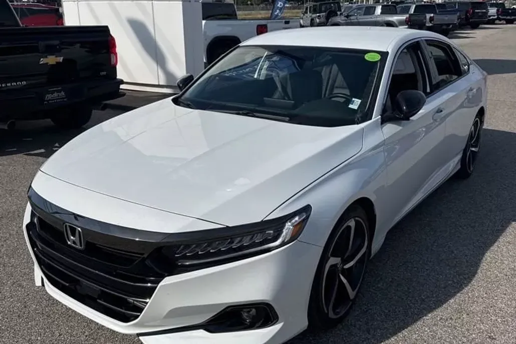 2022 Honda Accord Sport SE photo 1