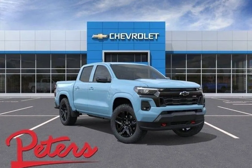 2025 Chevrolet Colorado Z71 photo 1