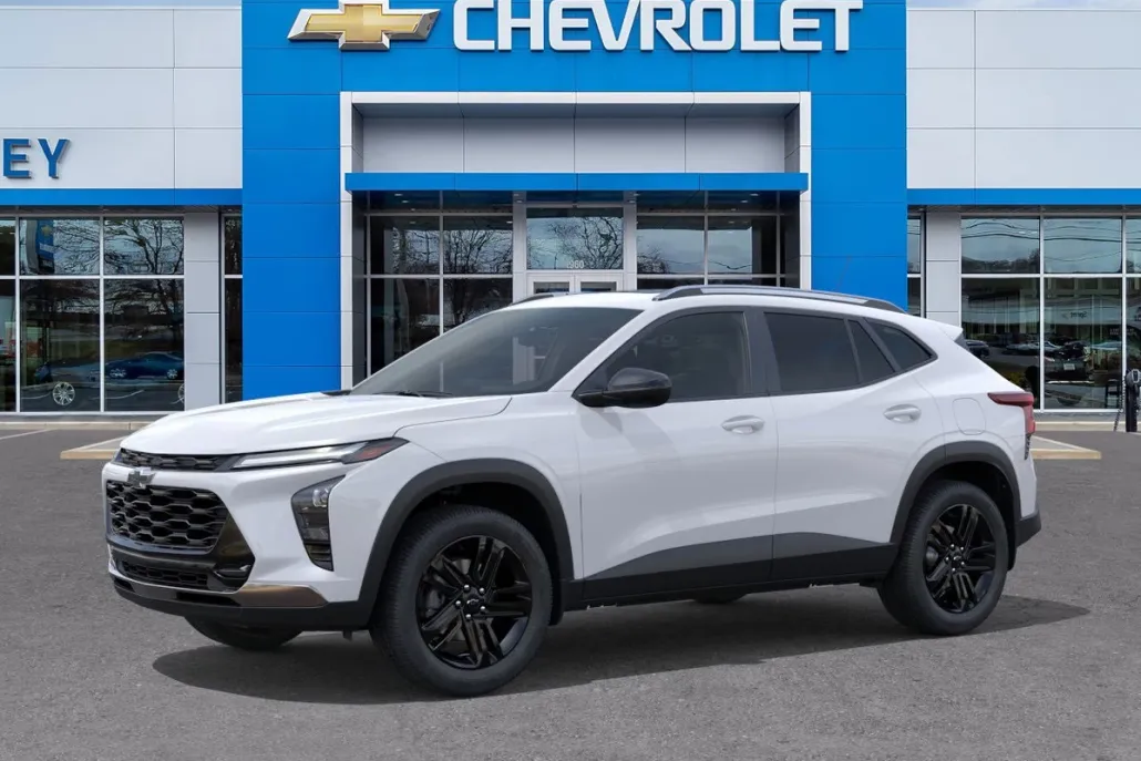 2025 Chevrolet Trax ACTIV photo 1