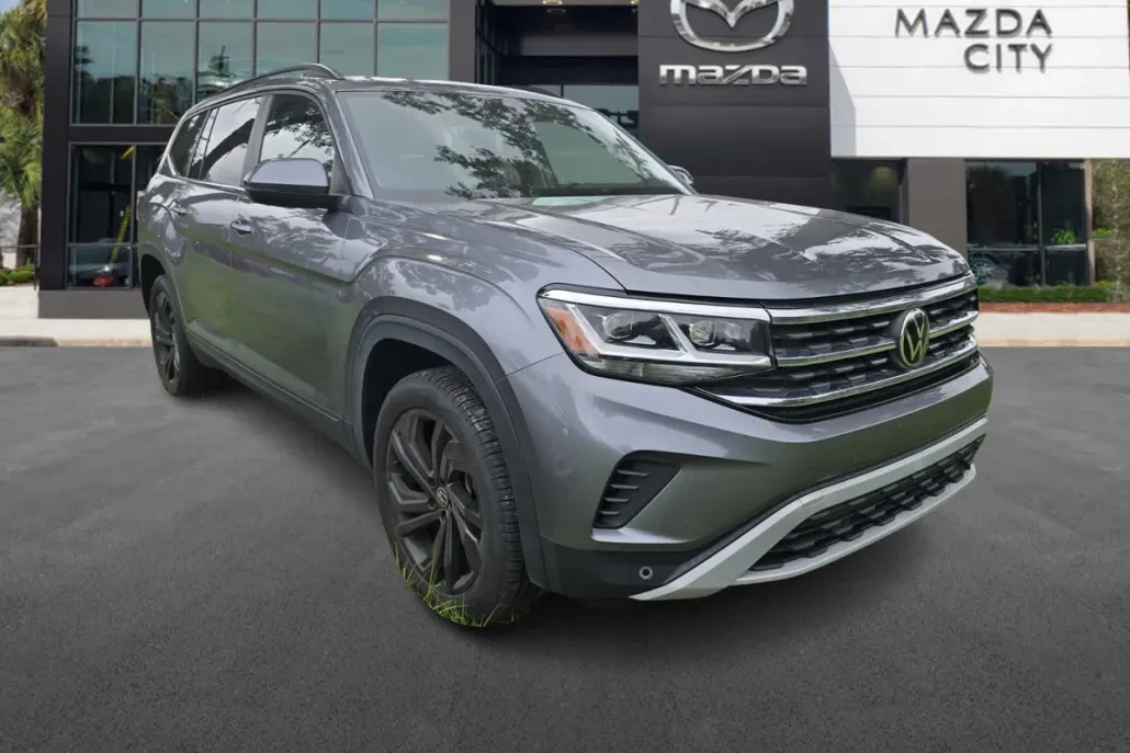 2022 Volkswagen Atlas V6 SE Technology photo 1