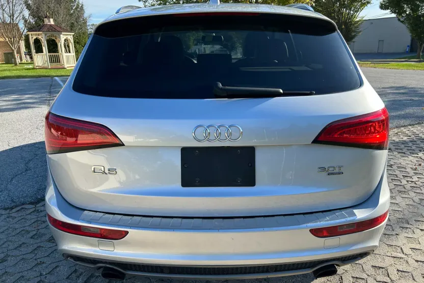 2013 Audi Q5 Premium Plus photo 1