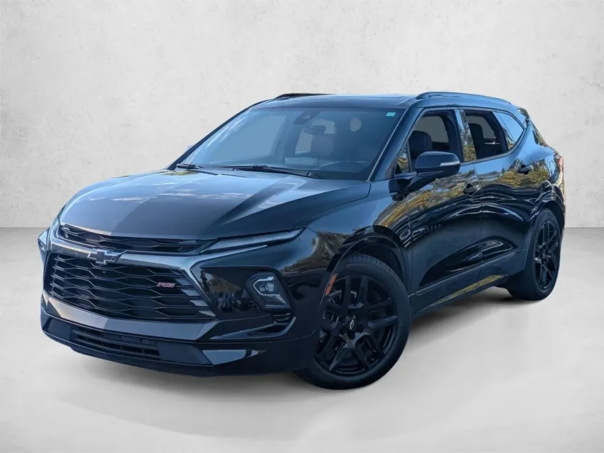 2023 Chevrolet Blazer RS photo 1