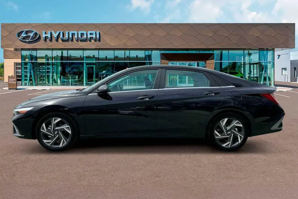 2025 Hyundai Elantra Hybrid Limited photo 1