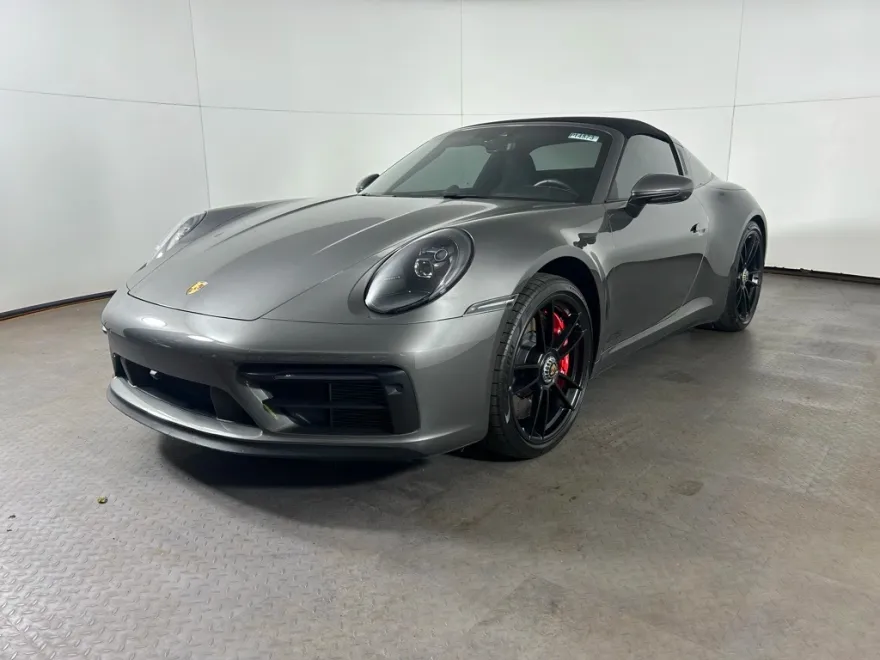 2024 Porsche 911 Targa 4 GTS photo 1