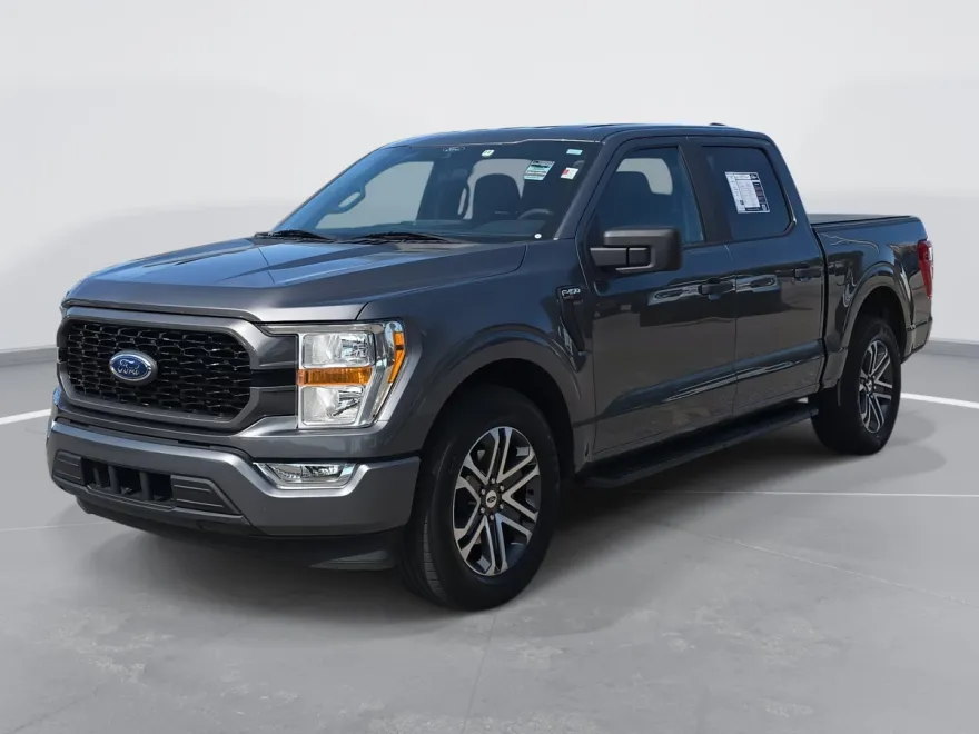 2021 Ford F-150 XL photo 1