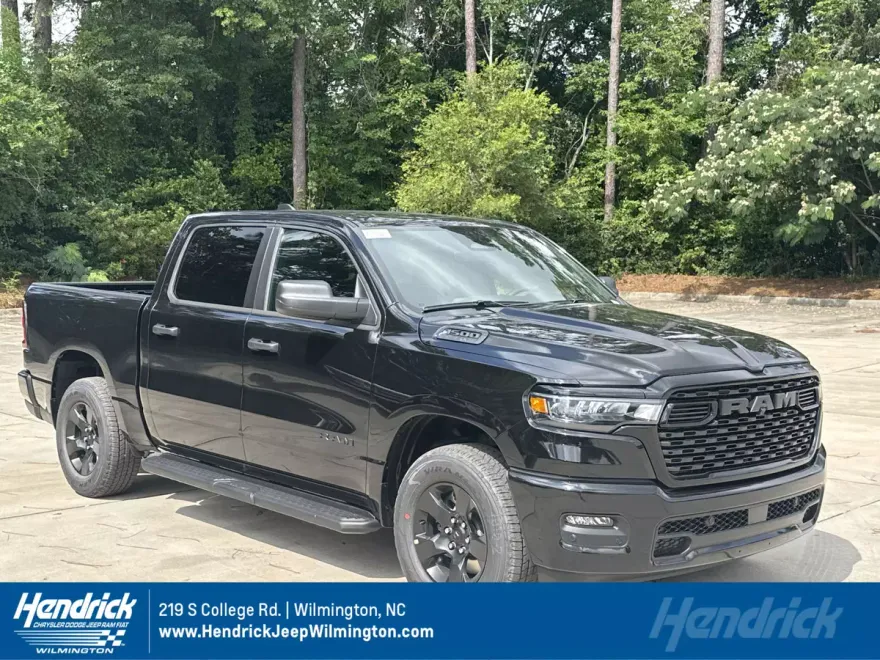 2025 Ram 1500 Tradesman photo 1