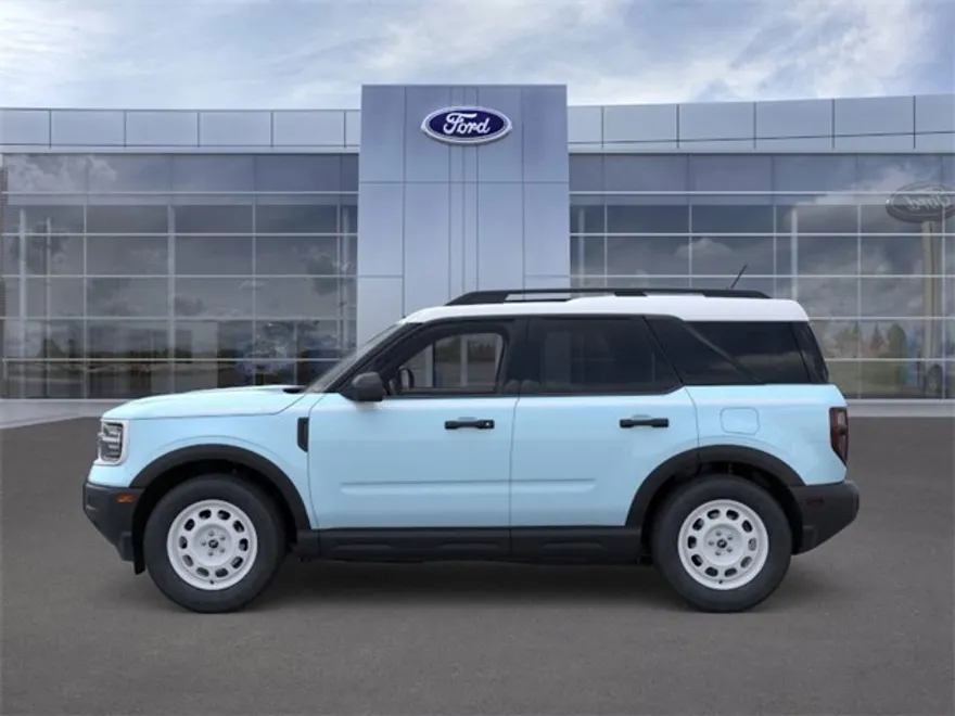 2025 Ford Bronco Sport Heritage photo 1