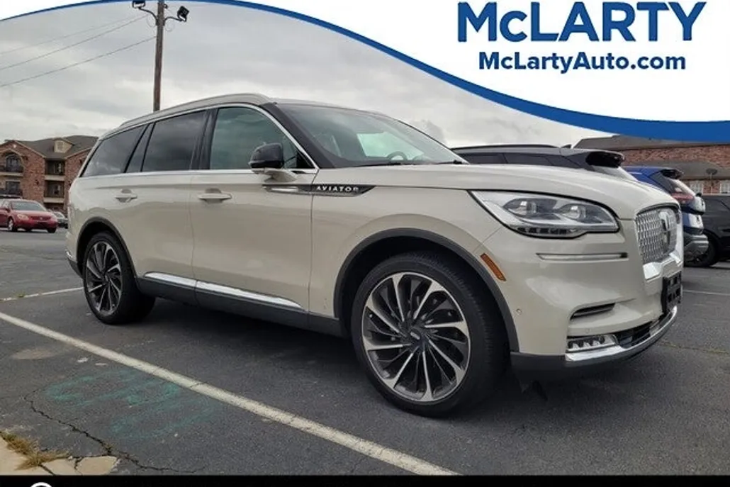 2020 Lincoln Aviator Reserve photo 1