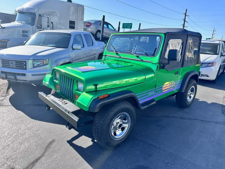 1993 Jeep Wrangler Base photo 1