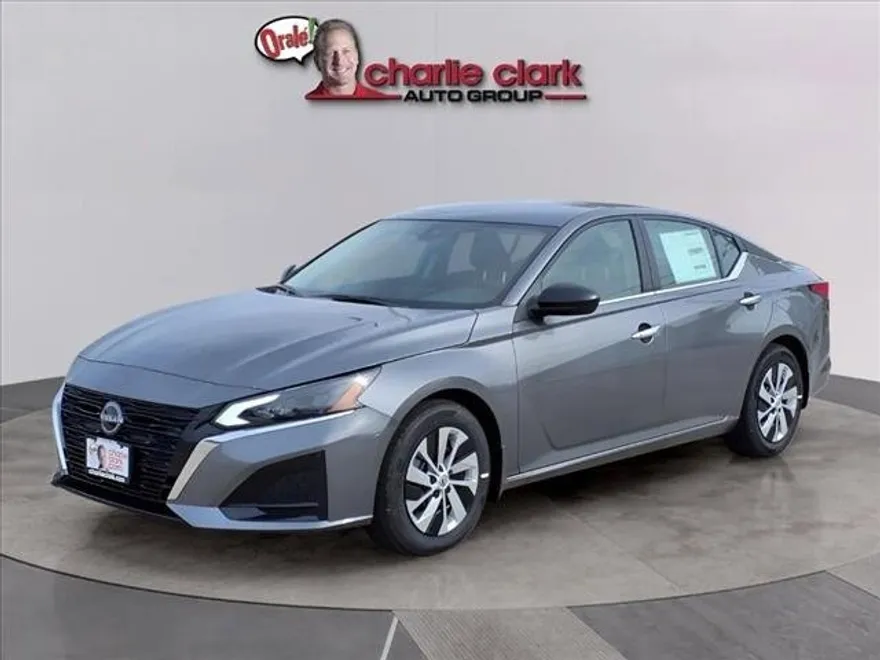 2025 Nissan Altima 2.5 S photo 1