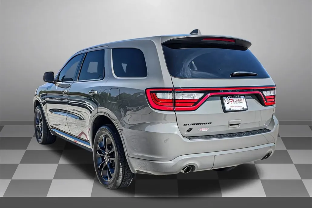 2022 Dodge Durango SXT photo 1