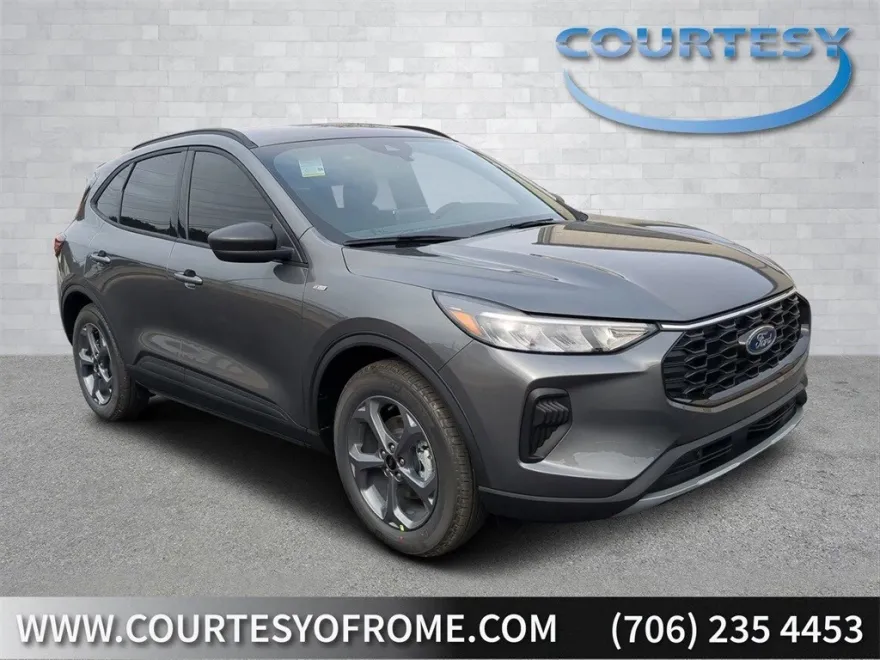 2025 Ford Escape ST-Line photo 1