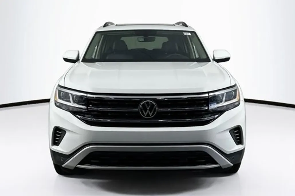2022 Volkswagen Atlas SE Technology photo 1