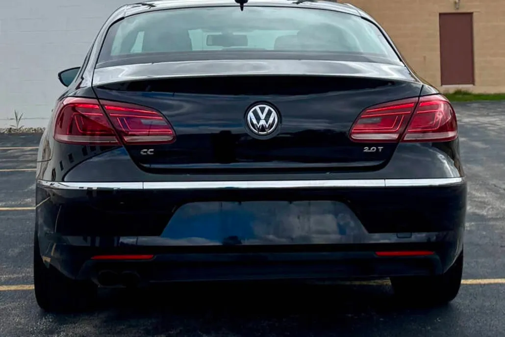 2015 Volkswagen CC 2.0T Sport photo 1