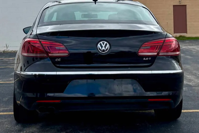 2015 Volkswagen CC 2.0T Sport photo 1
