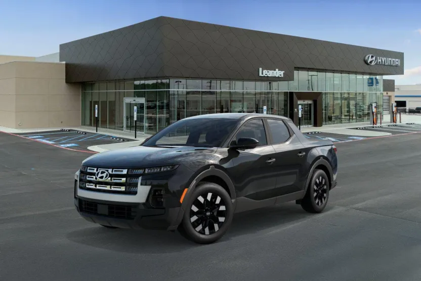2025 Hyundai Santa Cruz SE photo 1