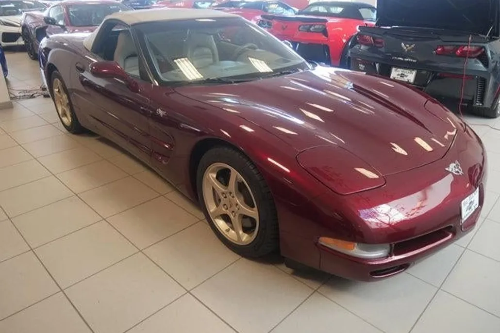 2003 Chevrolet Corvette Base photo 1