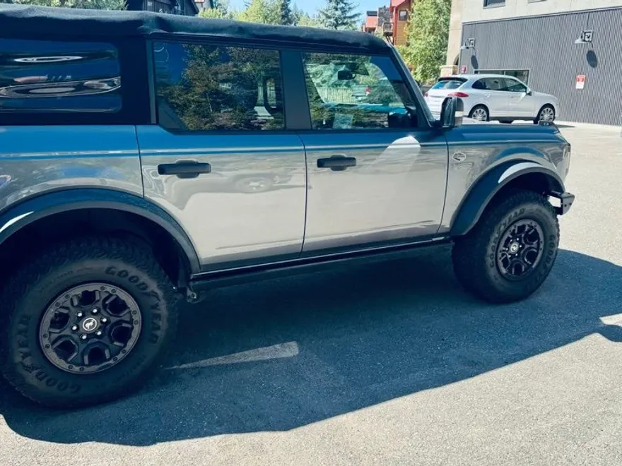 2022 Ford Bronco Wildtrak photo 1