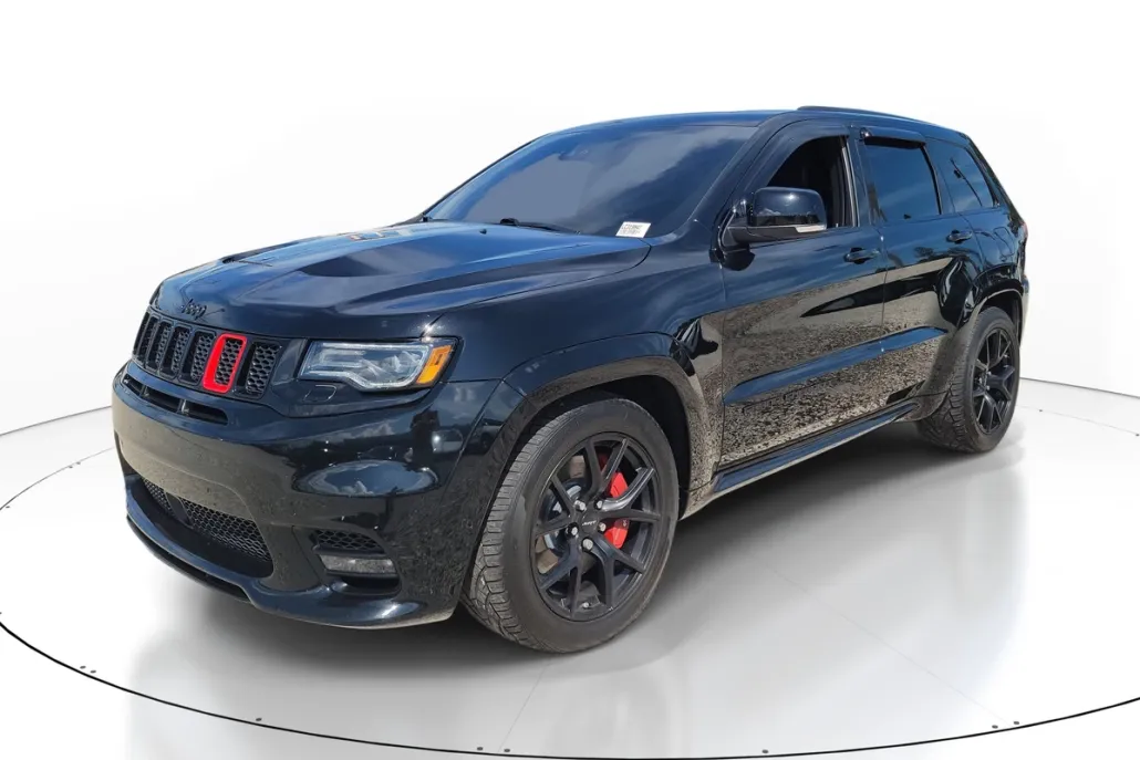 2020 Jeep Grand Cherokee SRT8 photo 1