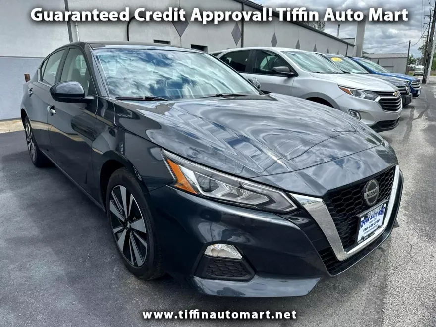 2022 Nissan Altima 2.5 SV photo 1