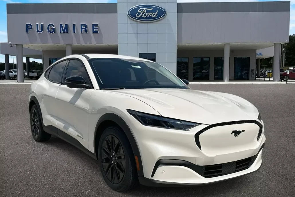2025 Ford Mustang Mach-E Select photo 1